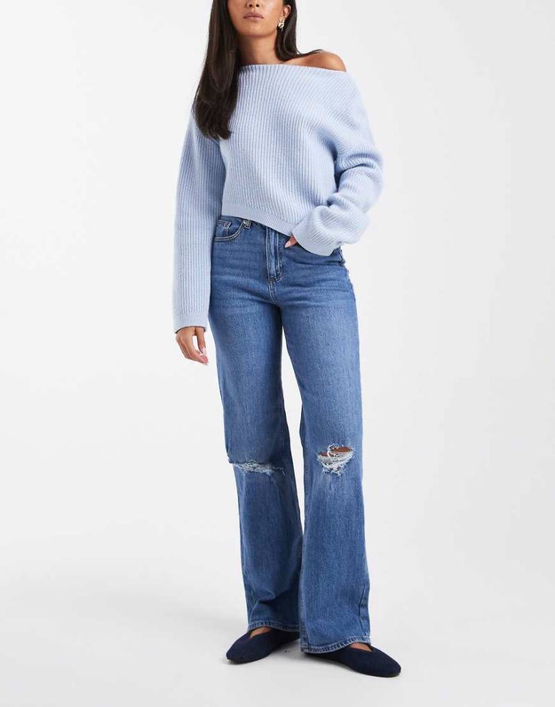 Vero Moda - Tessa - Weit geschnittene Jeans mit hohem Bund, Waschung in Mittelblau mit Used-Optik an den Knien von Vero Moda