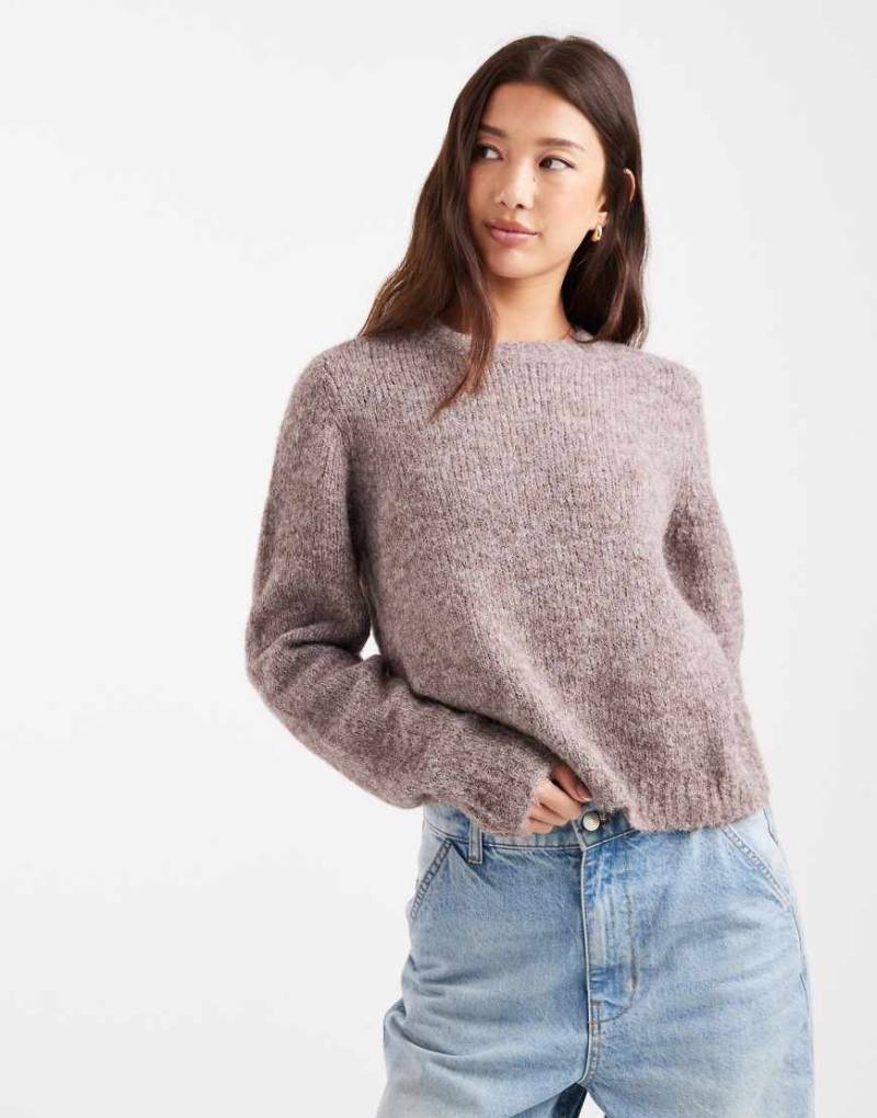Vero Moda - Weicher, flauschiger Strickpullover in meliertem Fossil-Braun mit Rundhalsausschnitt-Neutral von Vero Moda