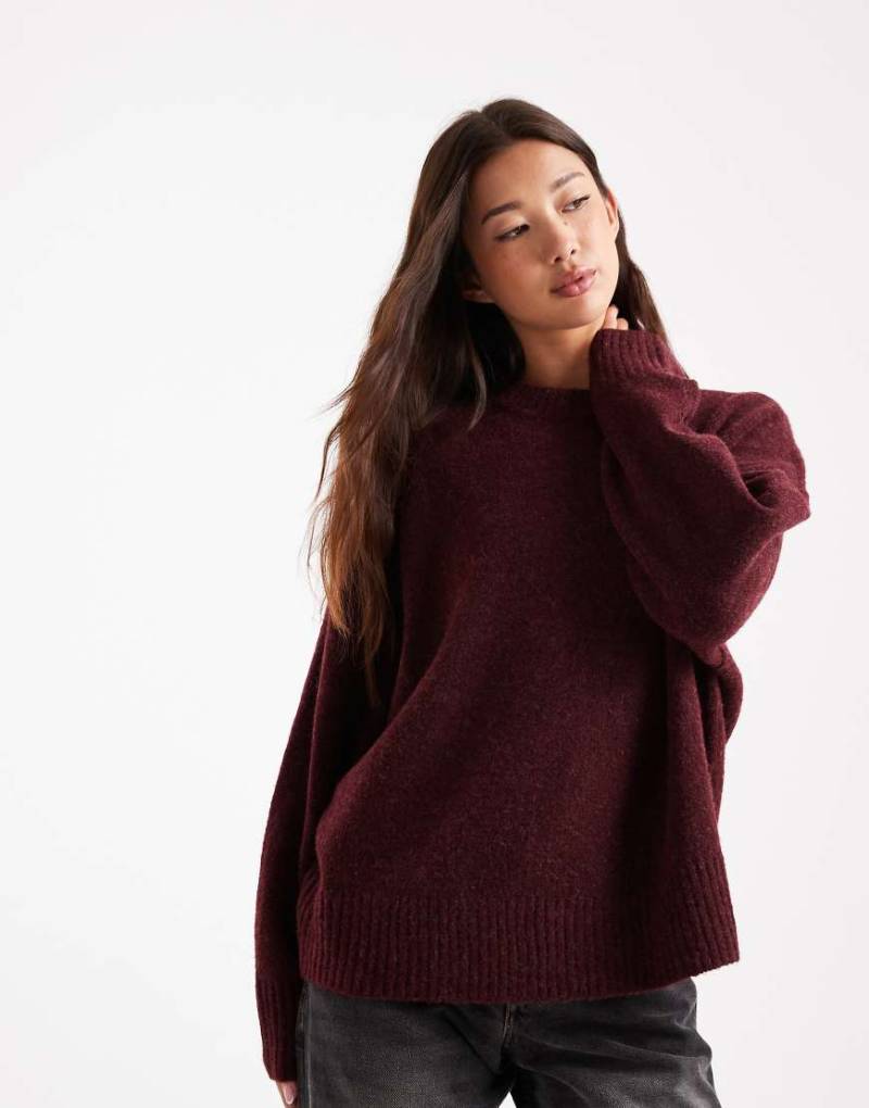 Vero Moda - Weicher Pullover in Burgunderrot mit Rundhalsausschnitt von Vero Moda