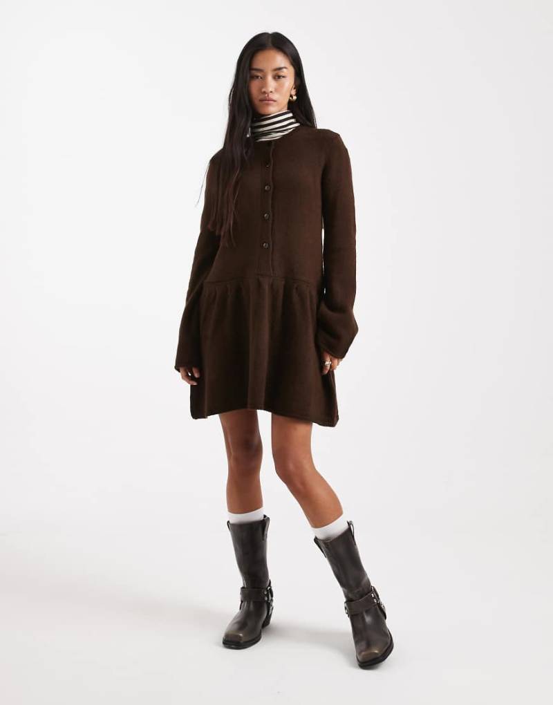 Vero Moda - Weiches Strick-Minikleid in Schokobraun meliert mit Knopfleiste vorne-Brown von Vero Moda