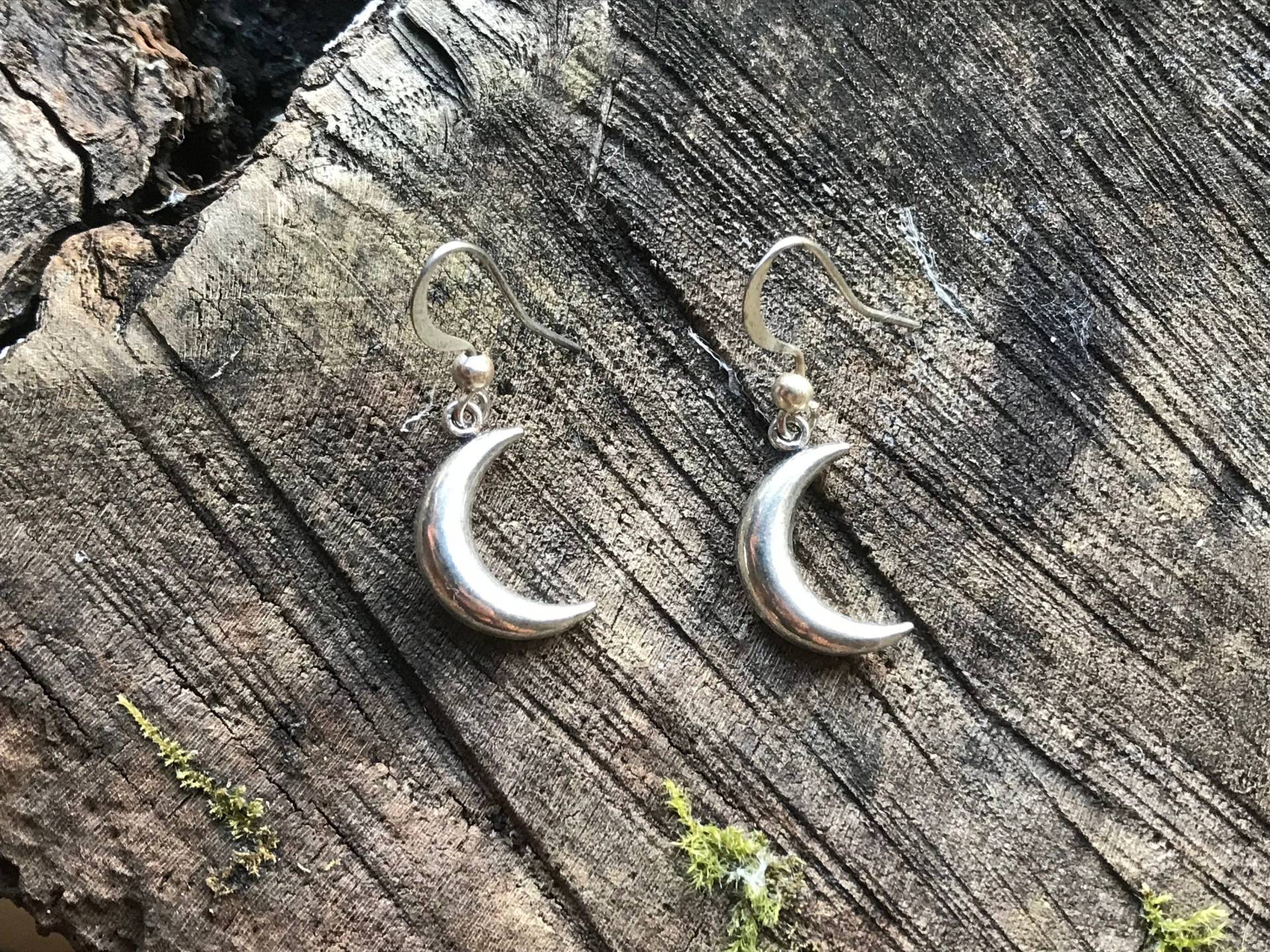 Mond Ohrringe Silber Halbmond Natur Feminin Phase Schutz Unsterblichkeit Ewigkeit Erleuchtung Heilung Geschenk Liebe Freundschaft von VerodesignStudio
