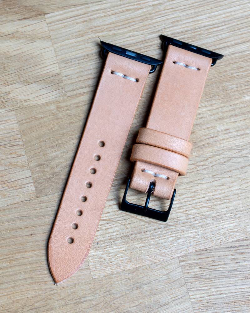 Handgemachtes Apple Watch Armband Für | Vegetarisch Gegerbtes Leder Serien 38 Mm, 40 42 44 Mm Handmade von AtelierVerony