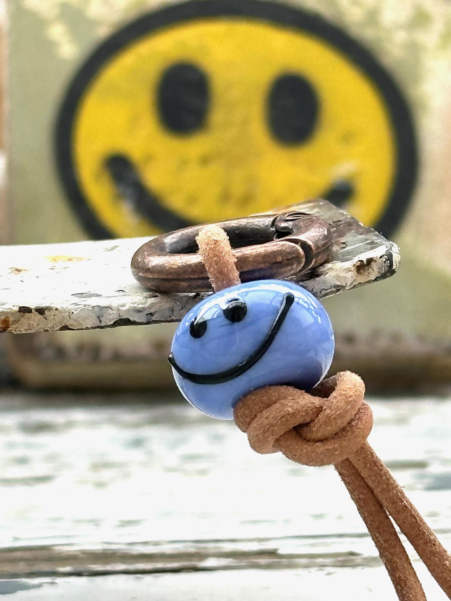 Handmade - Smiley Aus Glas Anhänger Glaskunst Blau von Verperlthoch2