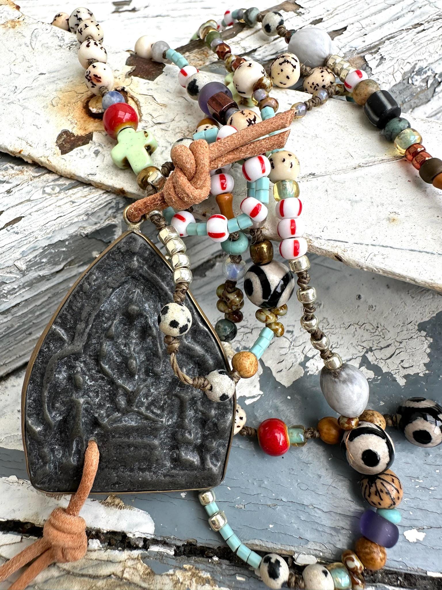 Lange Kette Aus Glasperlen - Buddha Anhänger 102cm Boho-style von Verperlthoch2