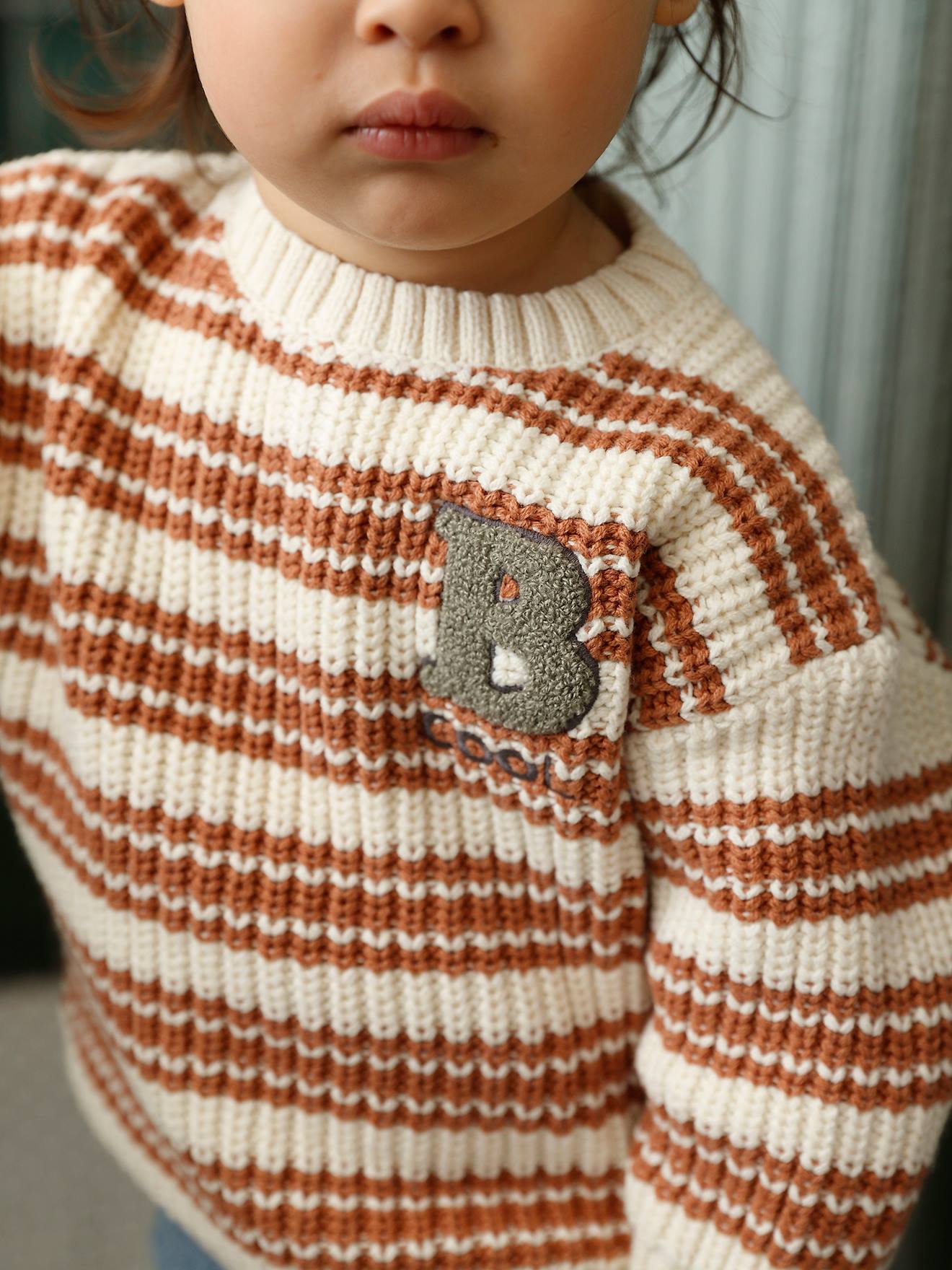 Baby Streifenpullover mit Ftee-Buchstabe von Vertbaudet