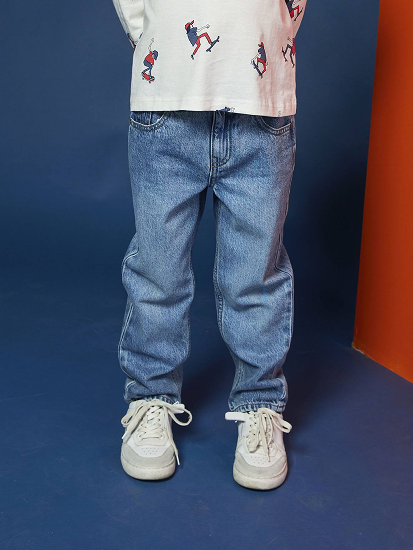 Gerade Jungen Jeans mit Acid-Waschung Gerade Jungen Jeans mit Acid-Waschung von Vertbaudet