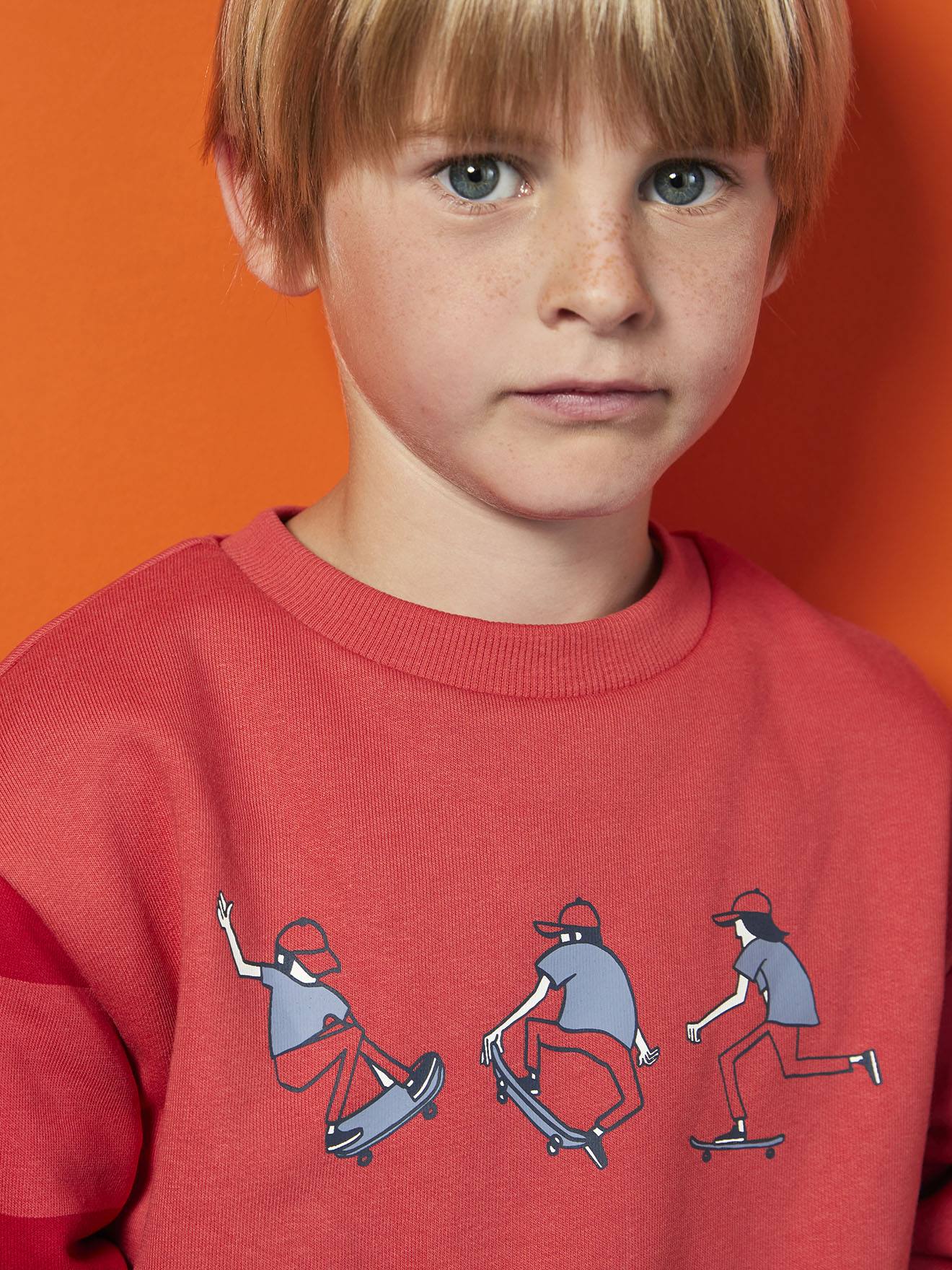 Jungen Skateboard-Sweatshirt mit Recycling-Polyester Jungen Skateboard-Sweatshirt mit Recycling-Polyester von Vertbaudet