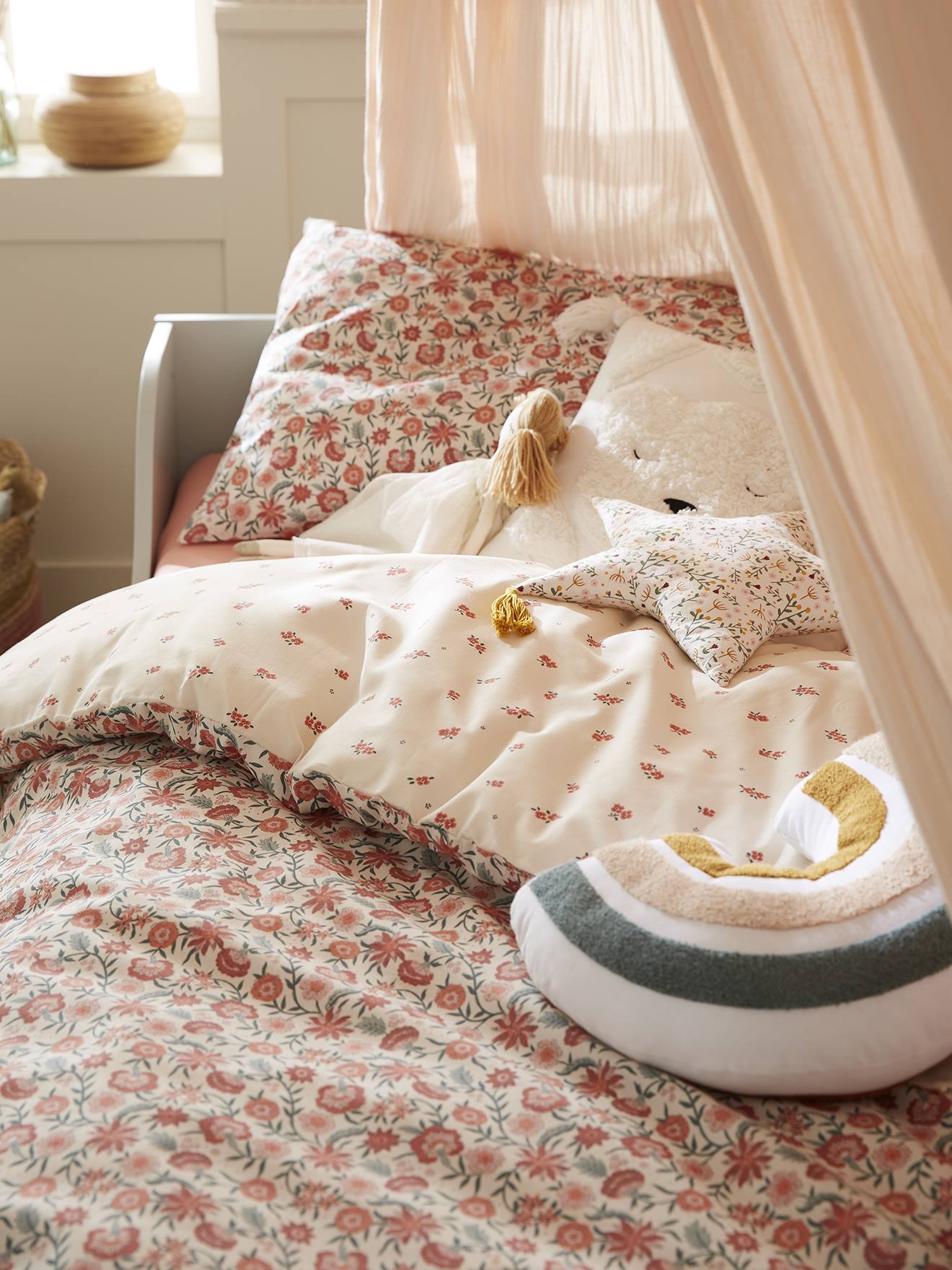 Kinder Bettwäsche-Set HIPPIE BLUMENMÄDCHEN von Vertbaudet