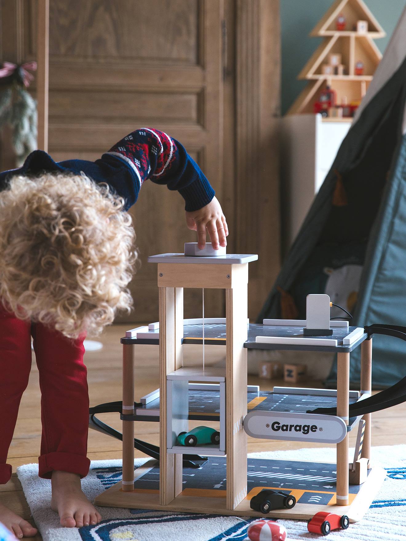 Kinder Parkhaus mit 3 Etagen aus Holz FSC® von Vertbaudet