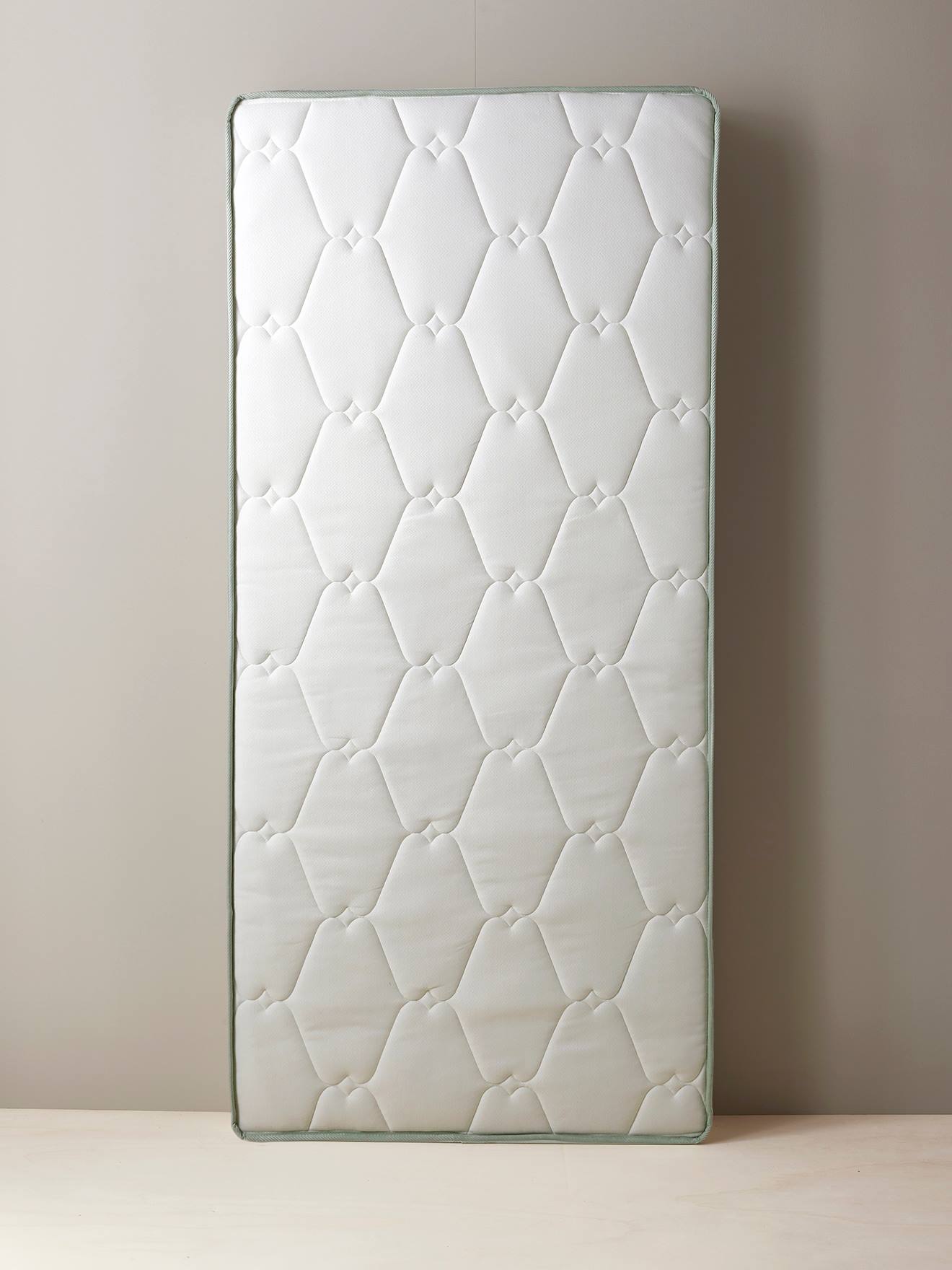 Kindermatratze mit Taschenfederkern von Vertbaudet