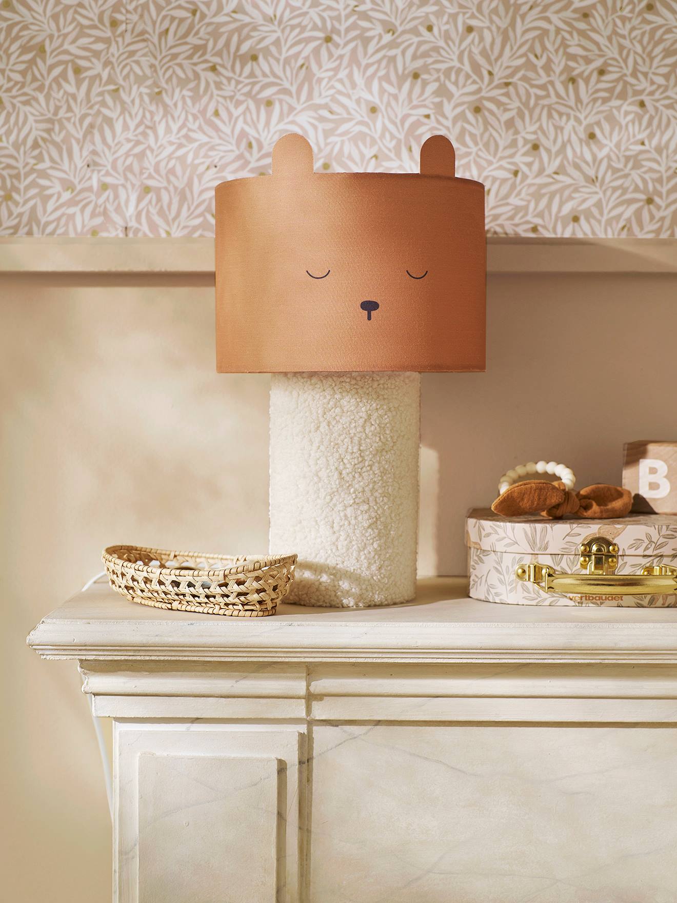 Kinderzimmer Nachttischlampe BÄR mit Teddyfleece-Fuß zimt Kinderzimmer Nachttischlampe BÄR mit Teddyfleece-Fuß zimt von Vertbaudet