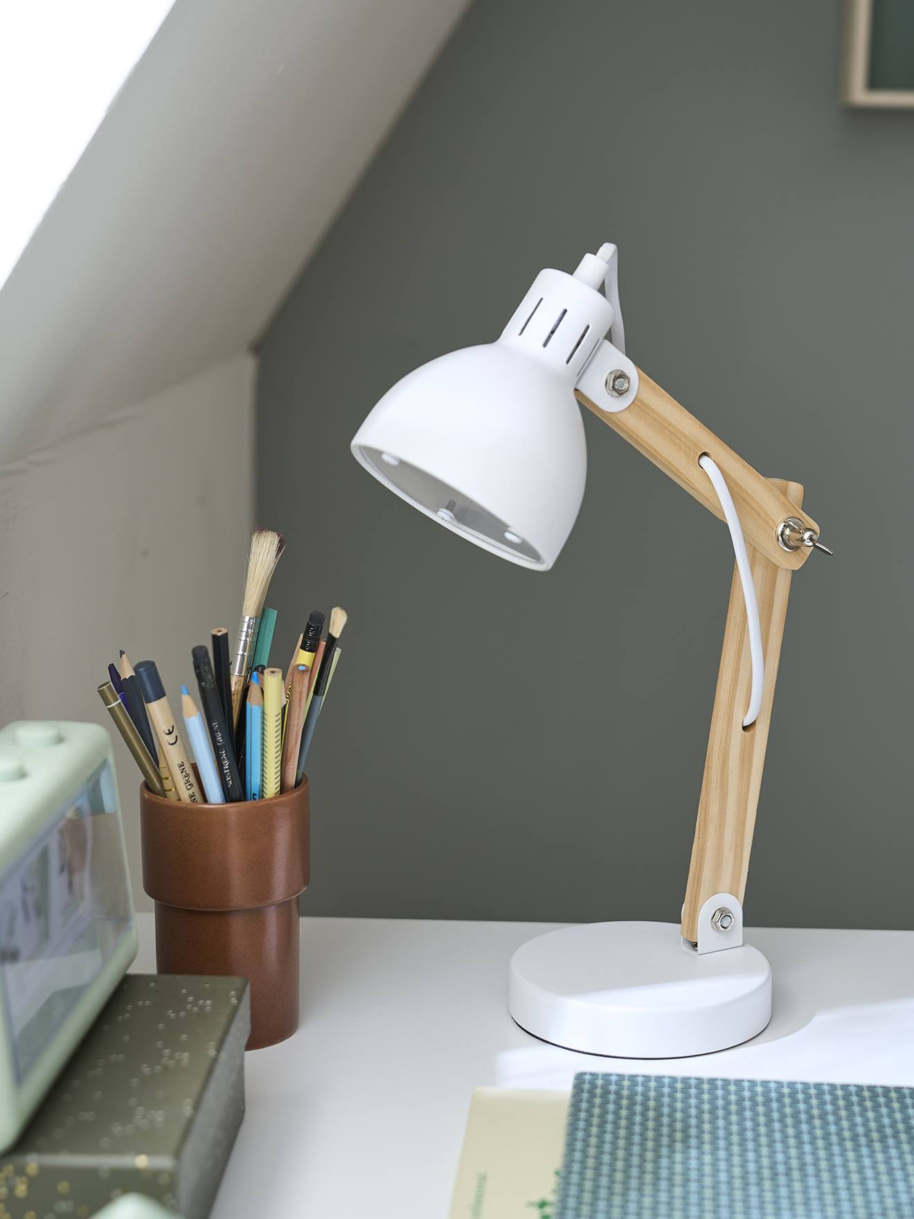 Kinderzimmer Schreibtischlampe Kinderzimmer Schreibtischlampe von Vertbaudet