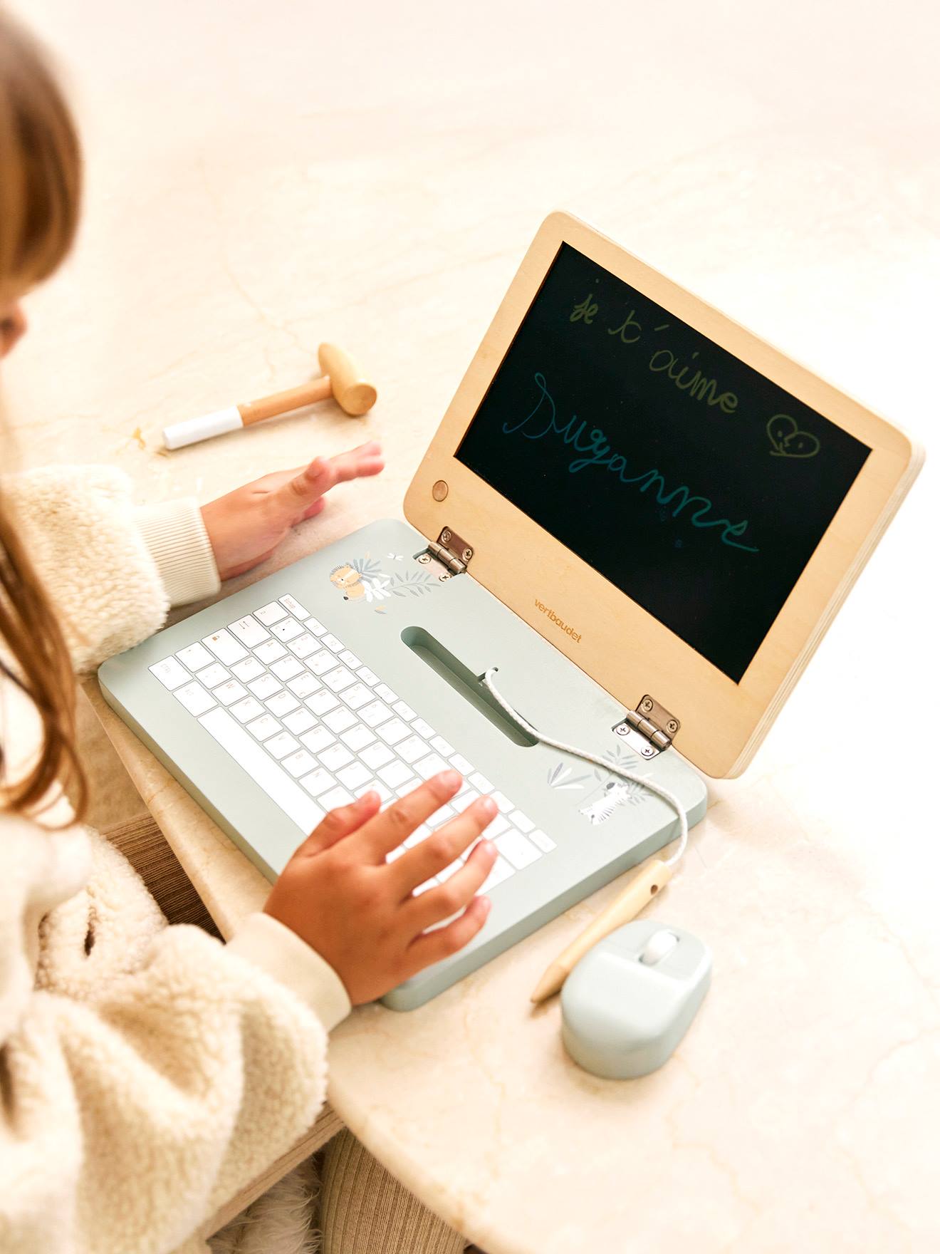 Magischer Holz-Laptop für Kinder FSC® TANSANIA Magischer Holz-Laptop für Kinder FSC® TANSANIA von Vertbaudet