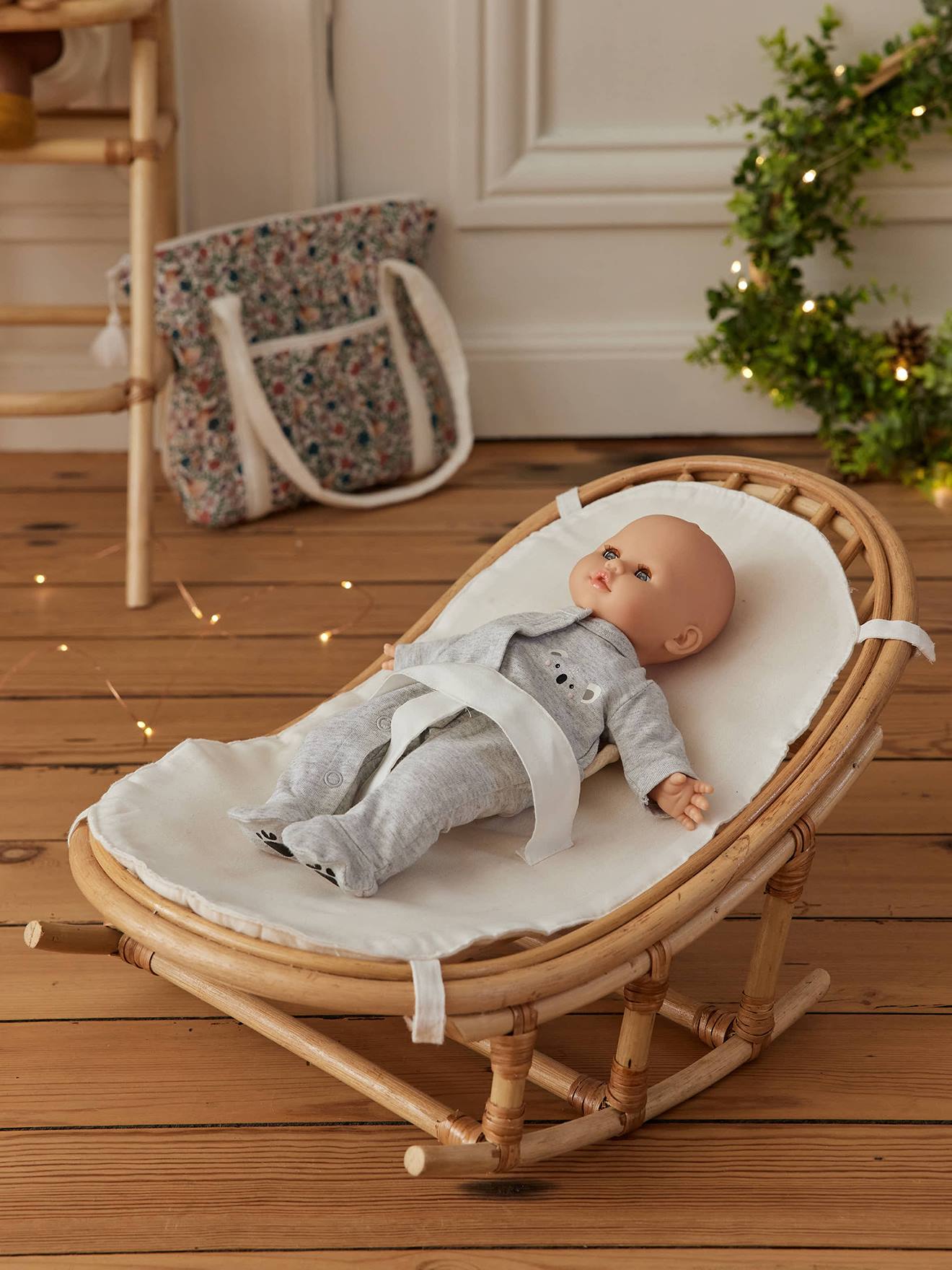 Puppenwippe aus Rattan MINI BOHO von Vertbaudet