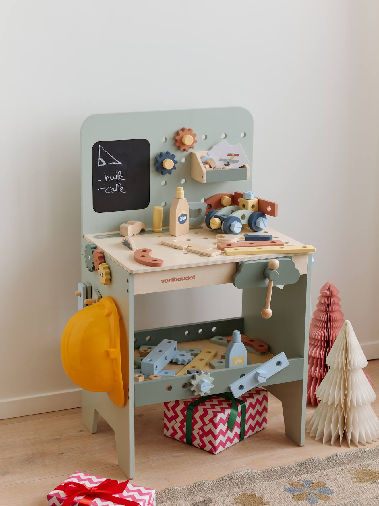 Werkbank mit Zubehör aus Holz FSC® für Kinder von Vertbaudet