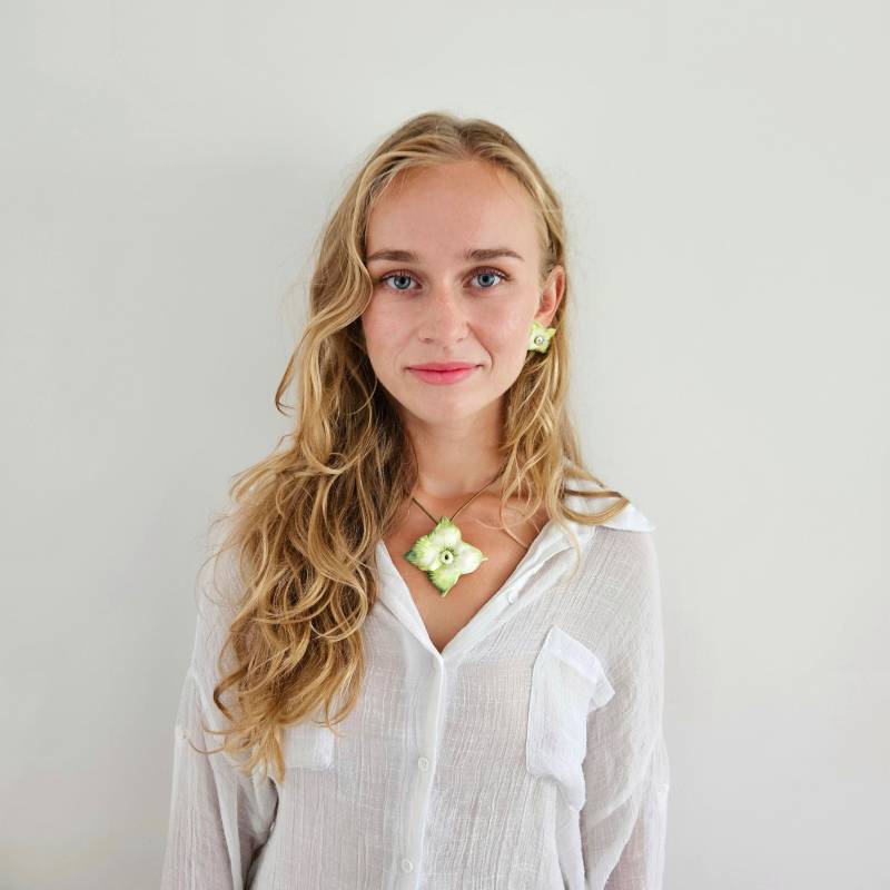 Nature's Elegance Schmuckset Keramik Halskette Für Frauen Porzellan Handgemachte Ohrringe Natürliche Farbe Anhänger Stilvolles Geschenk Sie Nature's Elegance Schmuckset Keramik Halskette Für Frauen Porzellan Handgemachte Ohrringe Natürliche Farbe Anhänger Stilvolles Geschenk Sie von VeryAmbitiousJewelry