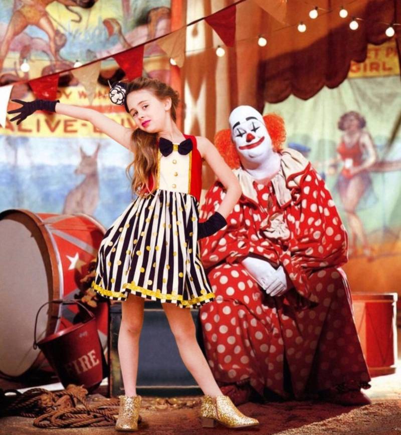 Mädchen Ringmaster Kostüm Kleid, Zirkus Party Outfit, Gestreifter Rock von VeryChicBaby