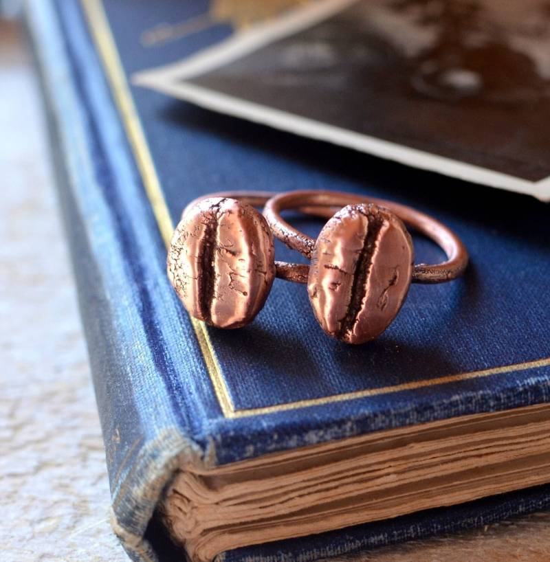Coffee Bean Ring Us Größe, Auf Bestellung Gefertigt, Echter Kaffee in Kupfer, Elektrogeformter Ring, Geschenk Für Kaffeeliebhaber, Bio-Ring Coffee Bean Ring Us Größe, Auf Bestellung Gefertigt, Echter Kaffee in Kupfer, Elektrogeformter Ring, Geschenk Für Kaffeeliebhaber, Bio-Ring von VeryMeadow
