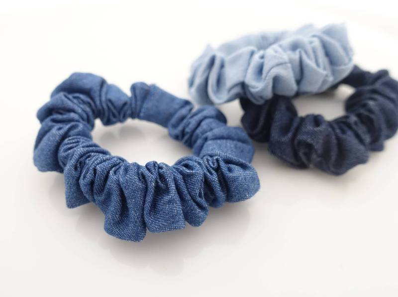 Denim Scrunchies Set Blaue Haargummis | 3Er Set von VeryShine
