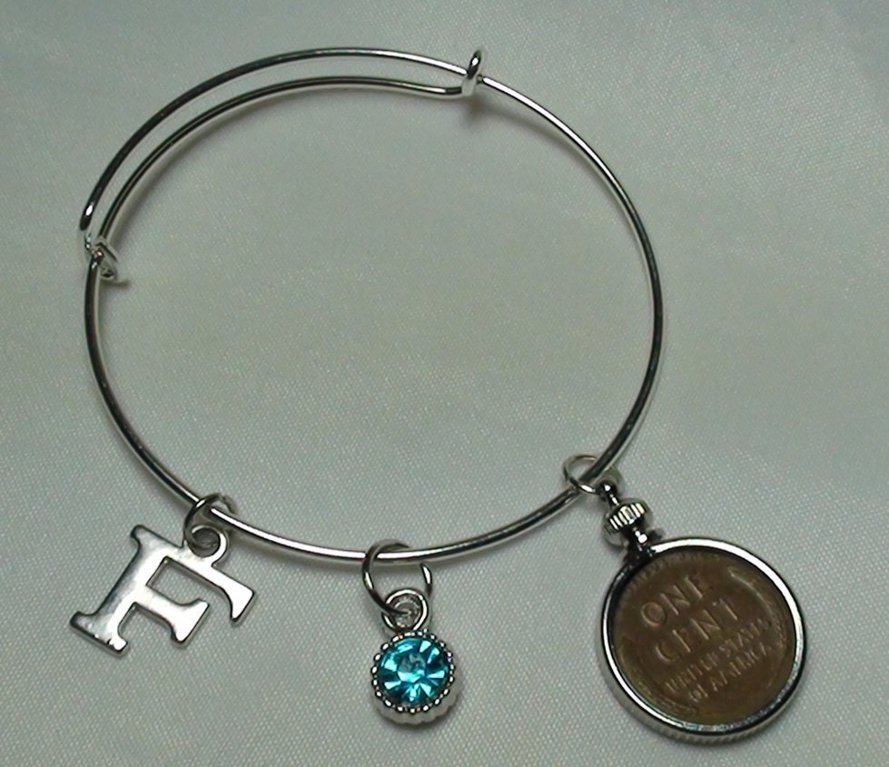 Weizen Penny Charme Lünette Armreif Mit Aus - Und Blaue Perle Charme, Sie Wählen Jahr Brief, Geburtstag, Jubiläum, Hochzeit, Niedlich von VeryUniqueAndAntique