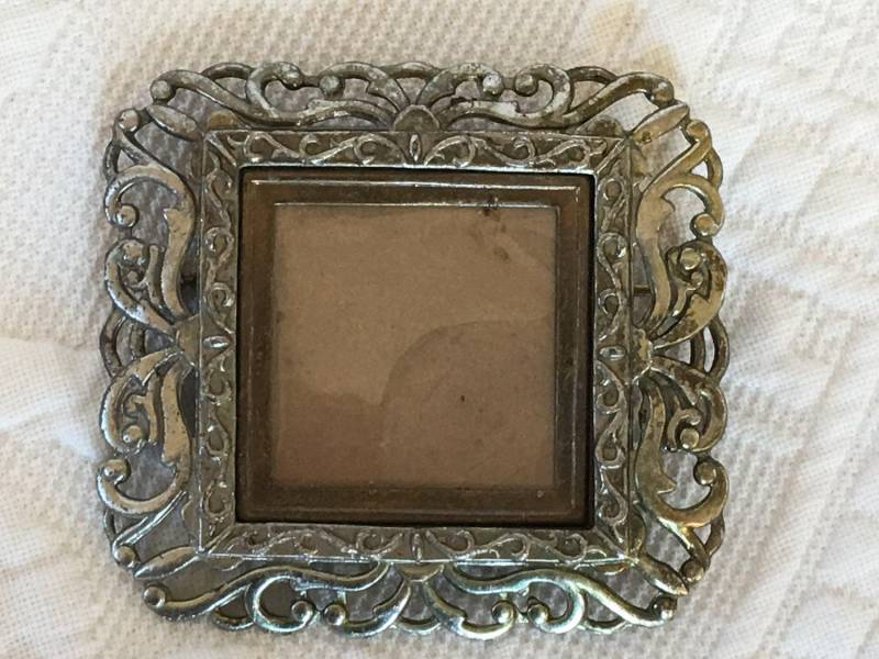 Vintage Brosche Rahmen. Silber Blättern Bild-Rahmen-Brosche. L N Schönen in Zwei Größen Um von VeryVictorianStudio