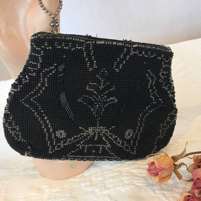 Vintage Schwarze Klare Perlen Clutch Portemonnaie. Rochelle Clear Seed Bead Designs Rest Schwarze Perlen. Perlen-Clutch Mit Reißverschluss von VeryVictorianStudio