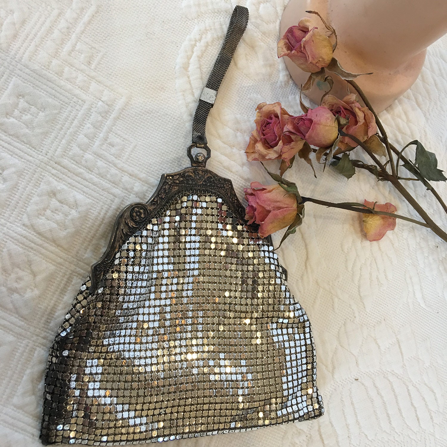 Vintage Silver Mesh Whiting Davis Abendtasche. 925 Silber Verzierter Jugendstil Rahmen. Maschengriff Mit Schieber. Spiegel Haarnadeln von VeryVictorianStudio