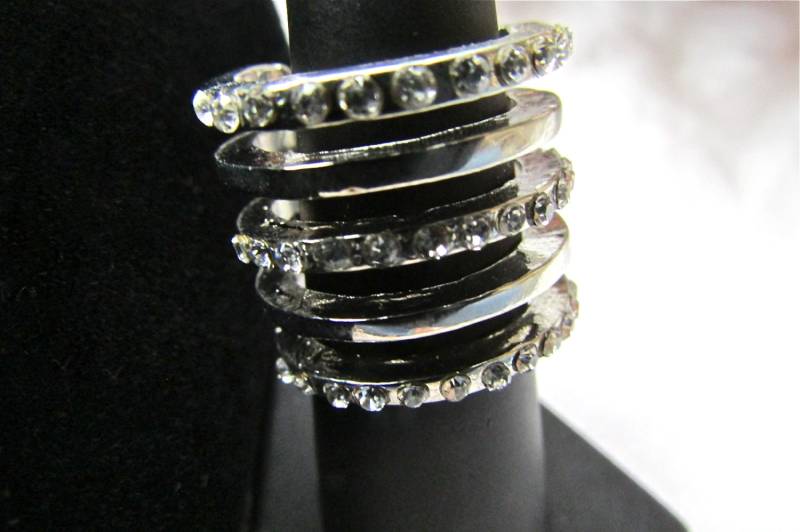 5 Gestapelten Ringen in Einem - Größe 7 Und Eine Halbe von VeryVintageFinds