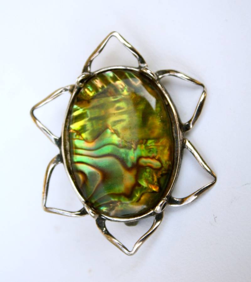 Anstecknadel Aus Sterling Silber Mit Grünem Abalone von VeryVintageFinds