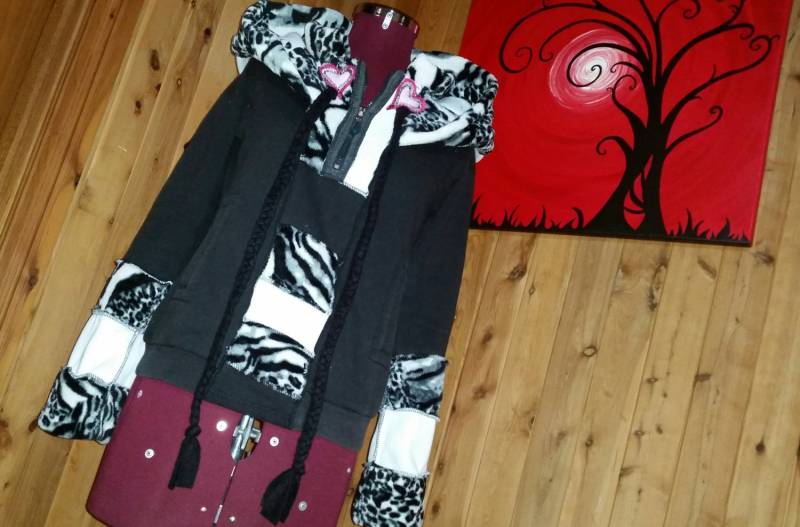 Recycelte Upcycled Elf Jacke Recycelte Upcycled Elf Jacke von VesnaThredz