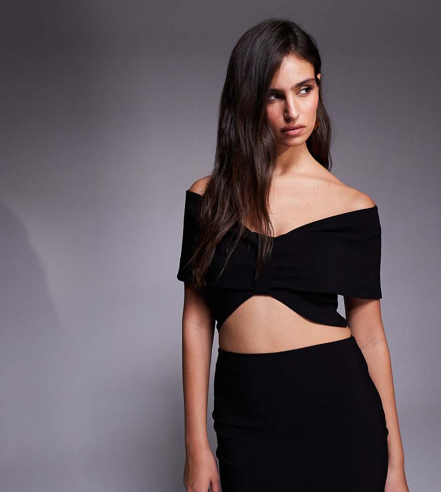 Vesper - Schulterfreies Cropped-Top aus Bengaline in Schwarz mit One-Shoulder-Träger und verdrehter Vorderseite, Kombiteil von Vesper