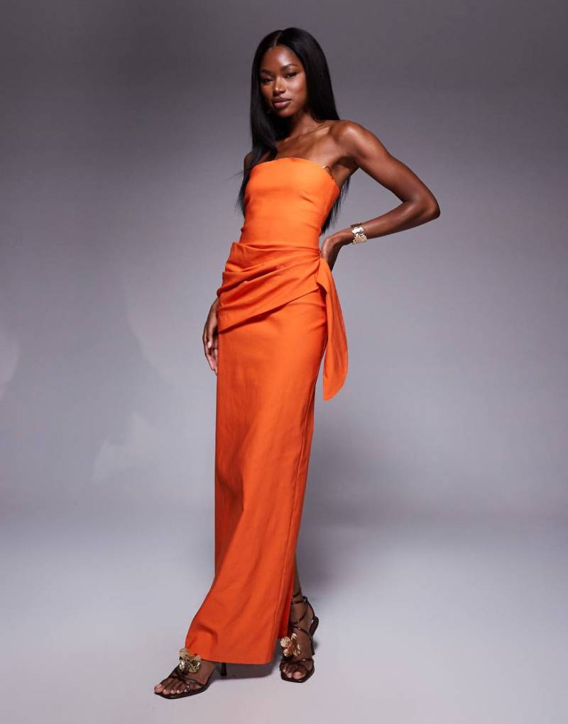 Vesper - Trägerloses Maxikleid aus Bengaline in Orange mit drapiertem Detail vorn von Vesper