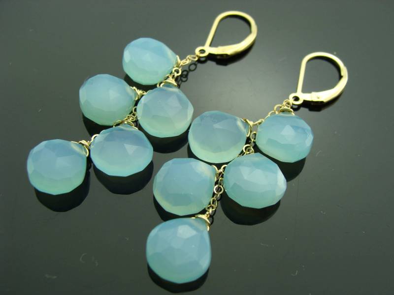 Aquablaue Chalcedon-Kaskade 14K Gold Filled Oder 925 Sterlingsilber Brisur Lange Ohrringe Geschenk Handgemacht von VestaJewelry