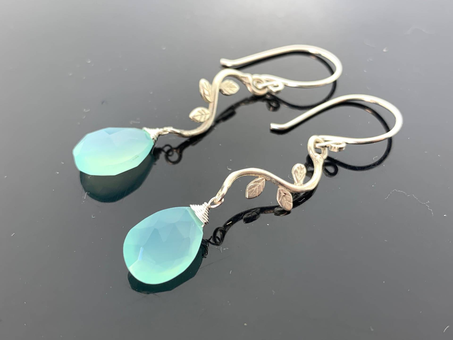 Aqua Blue Chalcedon Ohrringe Zweig-Design 925 Sterlingsilber Edelsteinschmuck Natur Inspiriert von VestaJewelry