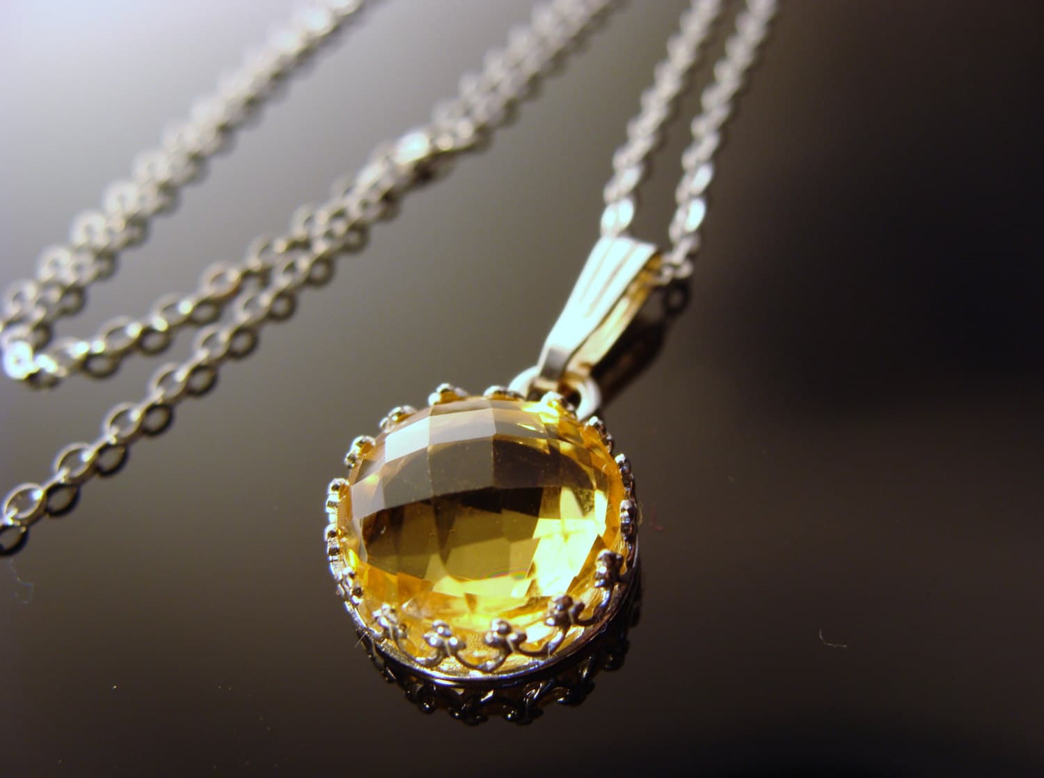 Citrin Anhänger Halskette Facettierte Lünette Set Edelstein 925 Sterling Silber Gelber Schmuck von VestaJewelry