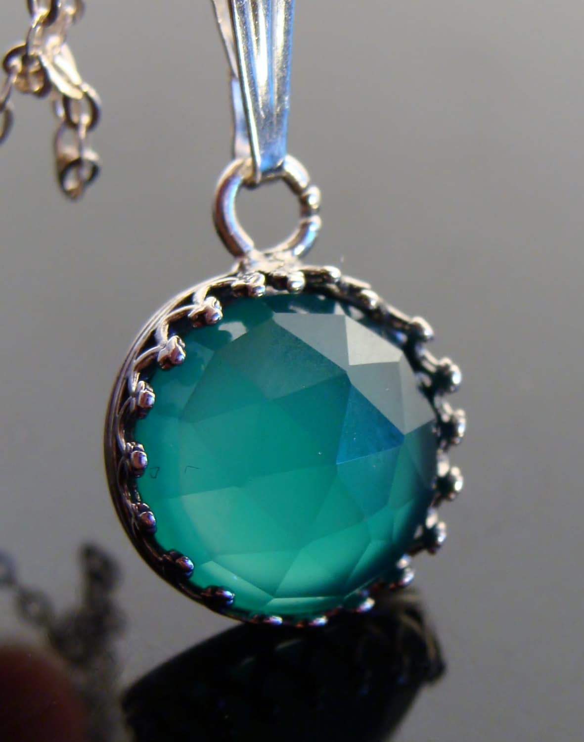 Facettierte Grün Onyx Lünette Set Anhänger 925 Sterling Silber Halskette Grüner Edelstein Schmuck von VestaJewelry