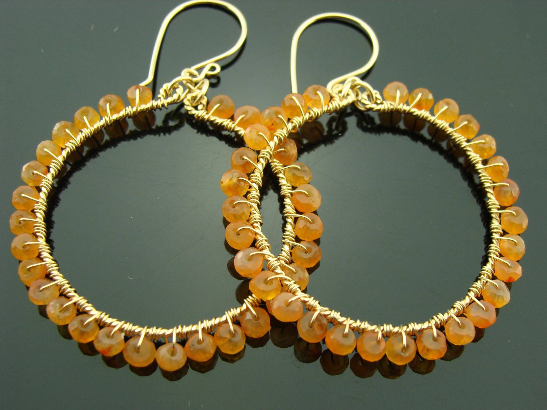 Karneol Hoop Ohrringe 14K Gold Filled Edelstein Schmuck Bold Orange Dangle Creolen Handgemachtes Geschenk Für Sie von VestaJewelry