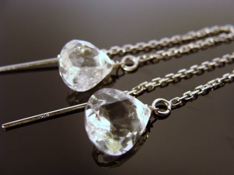 Kristall Quarz Ohrfäden 925 Sterling Silber Threader Ohrringe Zierlicher Edelstein Schmuck Minimalist Kristall Quarz Ohrfäden 925 Sterling Silber Threader Ohrringe Zierlicher Edelstein Schmuck Minimalist von VestaJewelry