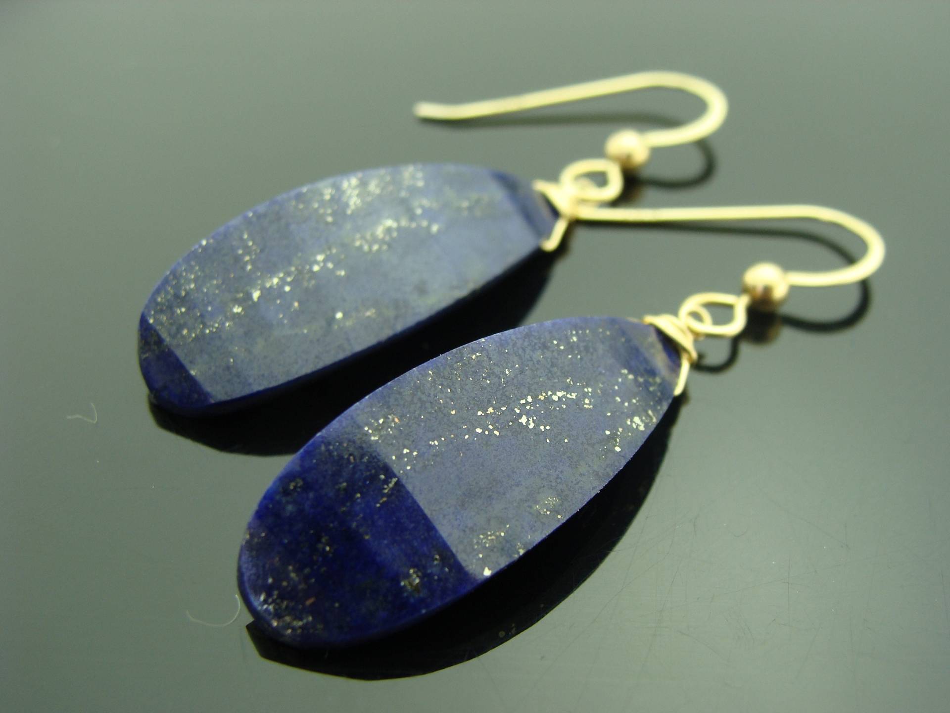 Lapis Lazuli Blütenblatt Ohrringe Große Edelstein Baumeln 14K Solid Gold Mutige Statement Schmuck Geschenk Für Sie von VestaJewelry