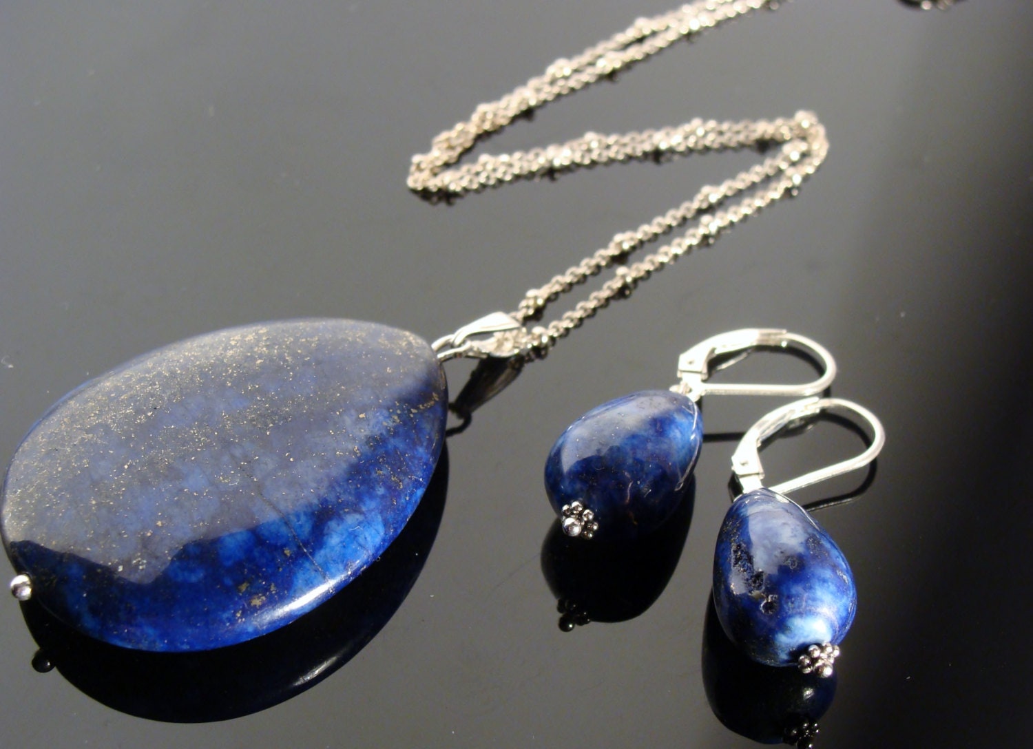 Lapislazuli Halskette Ohrringe Set. 925 Sterling Silber Edelstein Schmuck. Blauer Stein Geschenk Set von VestaJewelry