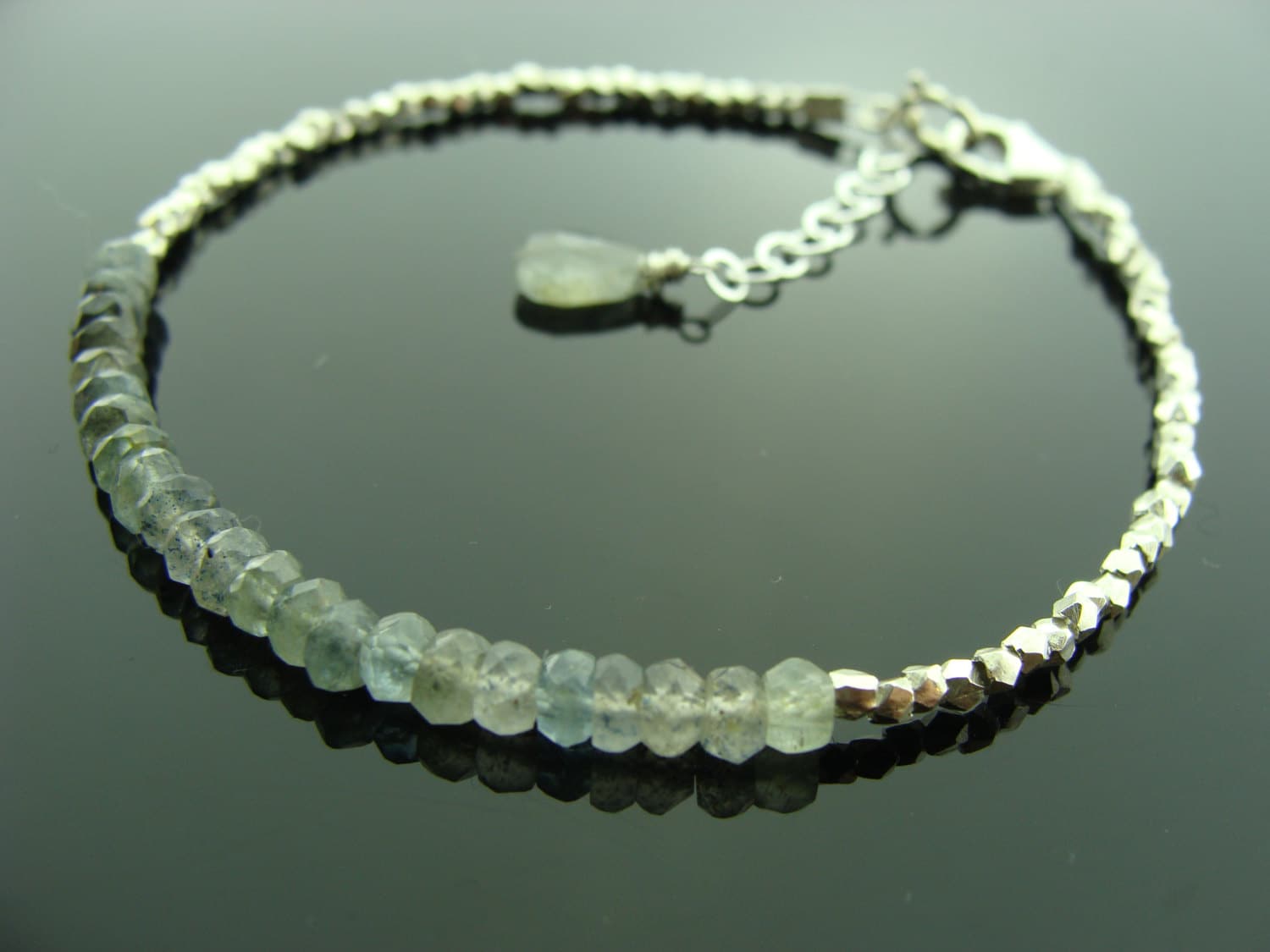 Moos Aquamarin Armband 925 Sterlingsilber Schmuck März Birthstone Geschenk Edelstein-Armband Für Sie von VestaJewelry