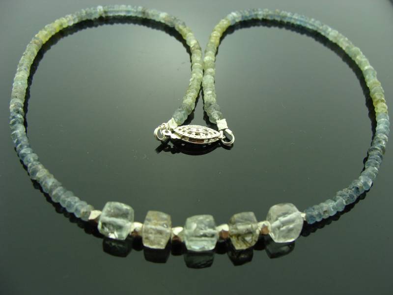 Moss Aquamarine Prasiolith & Rutilquarz Sterling Silber Halskette Erdiger Edelsteinschmuck Handgemachtes Geschenk Für Sie von VestaJewelry