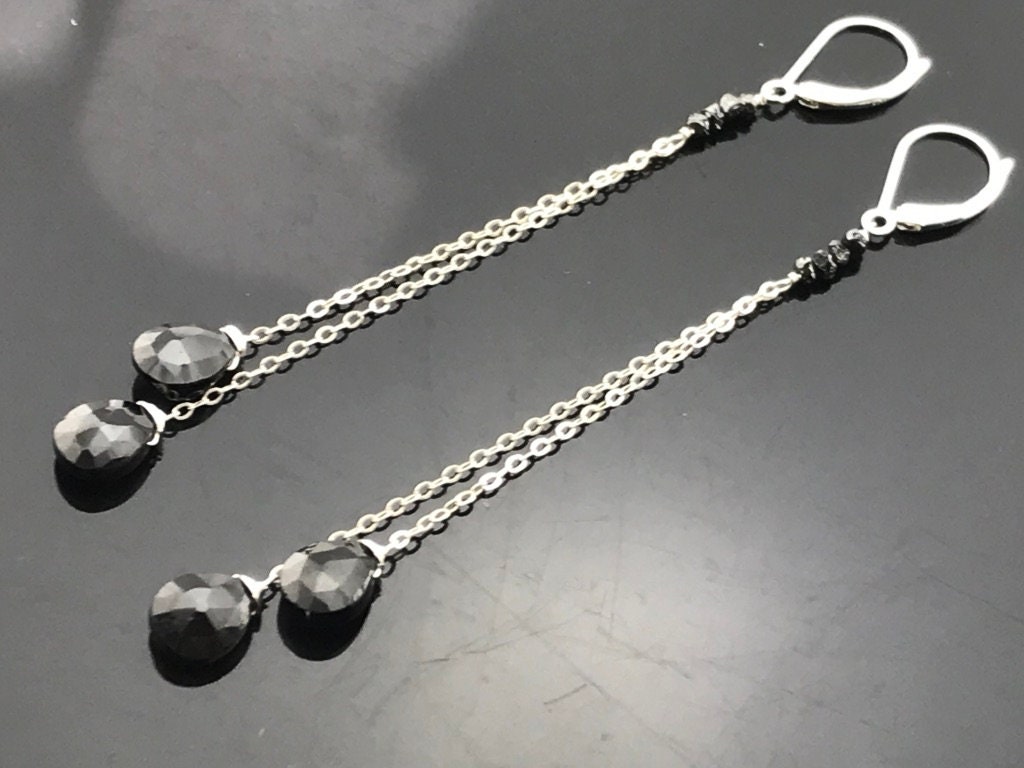 Rohe Schwarze Diamant & Spinell Tropfen Lange Ohrringe Sterling Silber Oder 14K Gold Gefüllt Edgy Luxe Geschenk Handgemachter Schmuck von VestaJewelry