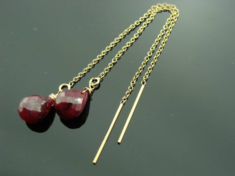 Rubin Facettierte Tropfen Ohr Faden Ohrringe 14K Gold Gefüllt Zierliche Juli Birthstone Schmuck von VestaJewelry