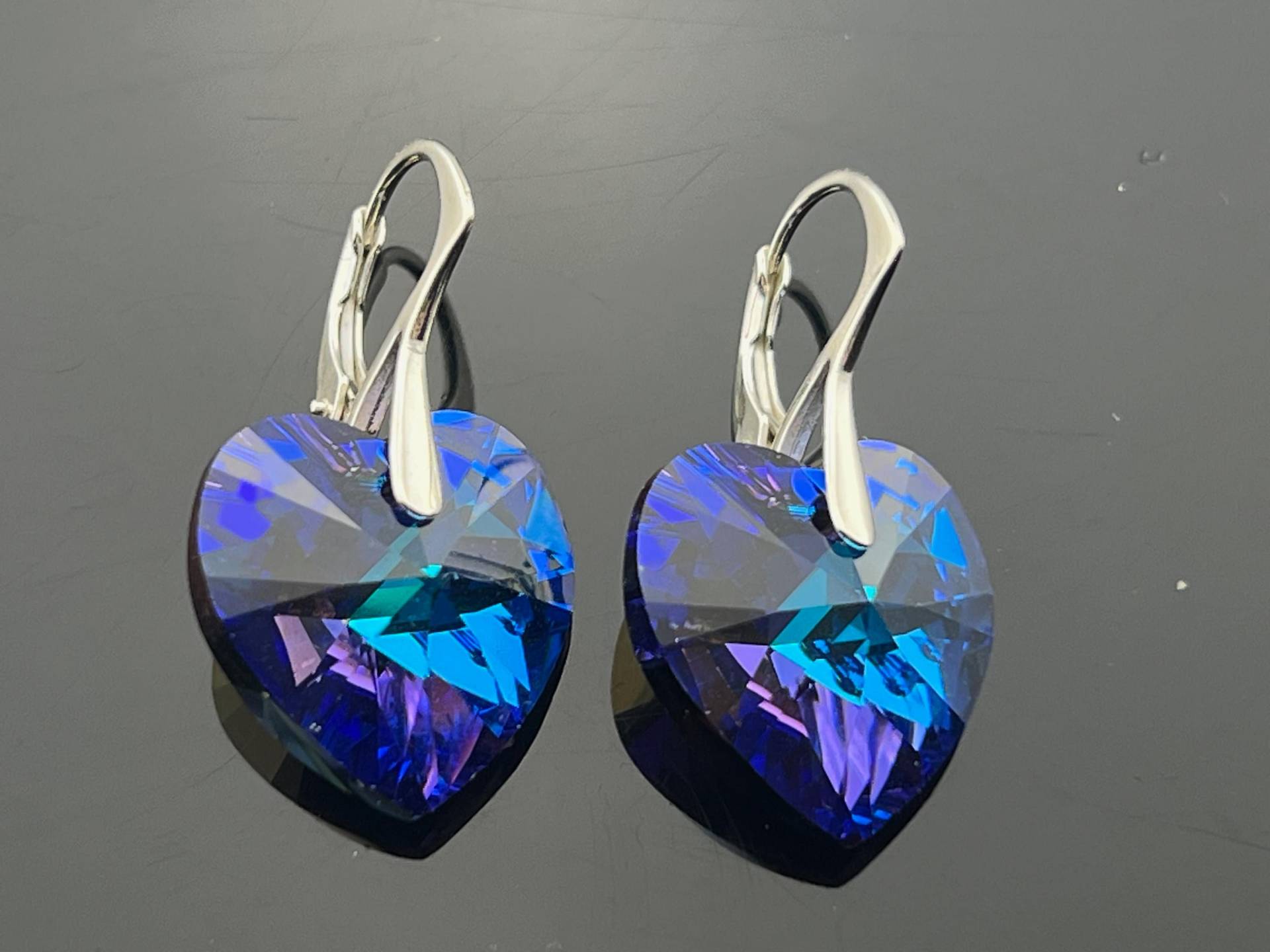 Swarovski Kristall Lila Heliotrop Herz Ohrringe 925 Sterling Silber Brisur Funkelndes Geschenk Für Sie Handgefertigter Schmuck von VestaJewelry