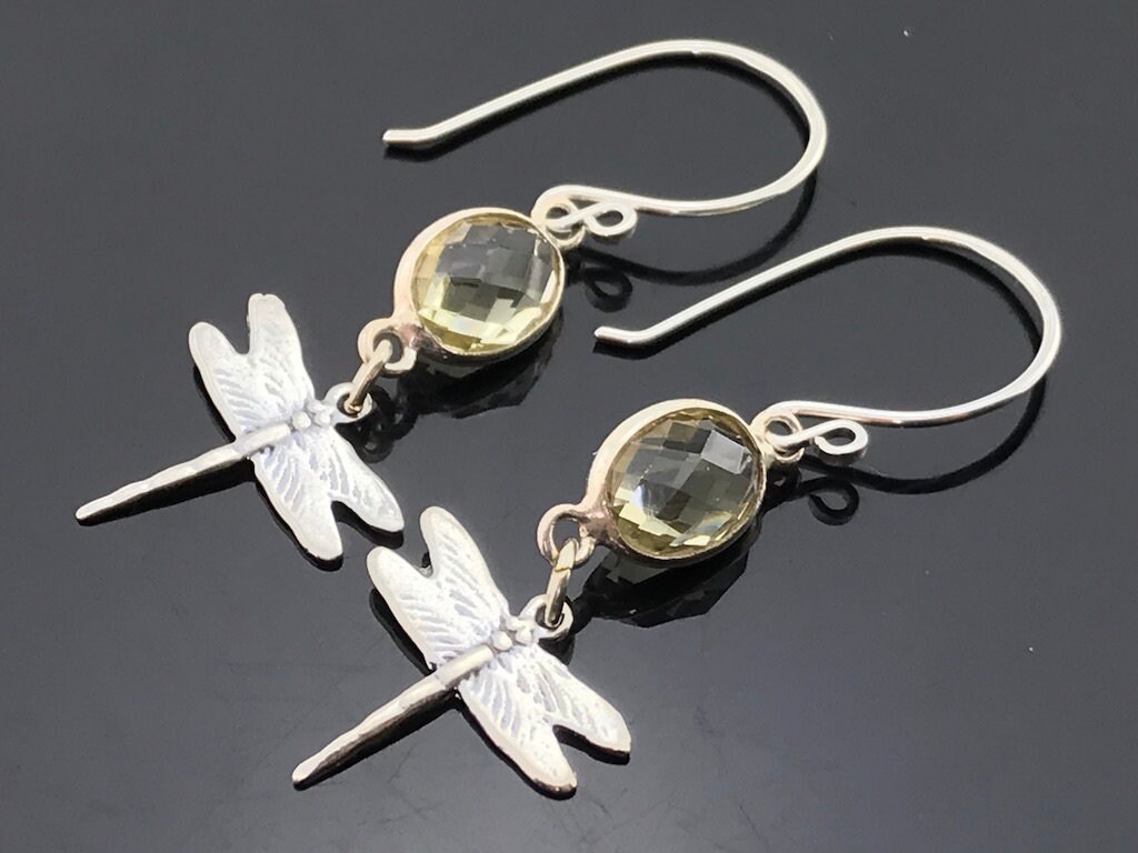 Zitronenquarz Libellen Ohrringe 925 Sterling Silber Zarte Natur Inspirierter Schmuck Handgemachte Ohrhänger von VestaJewelry