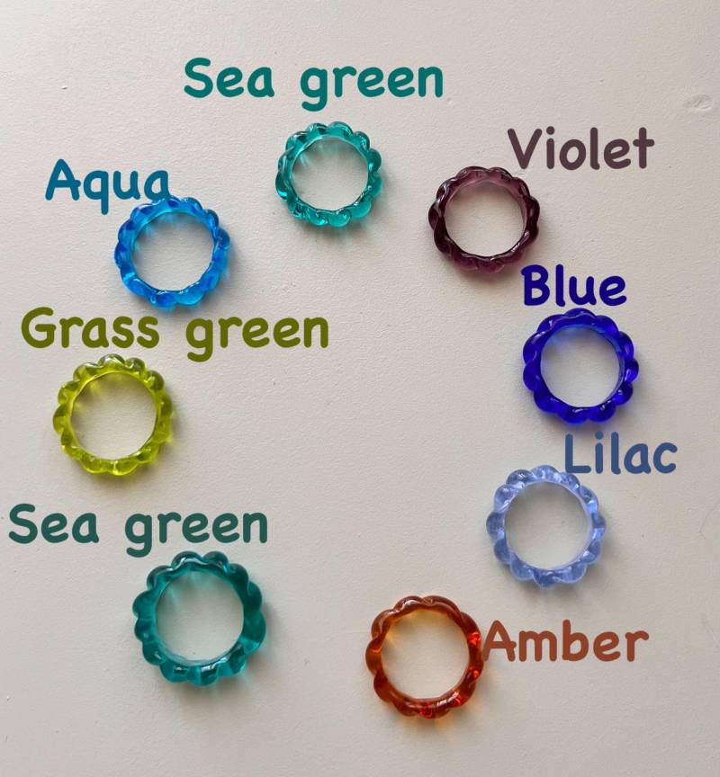 Bunter Gewellter Glasring Handgemachter Murano-Schmuck von VetroaDesign