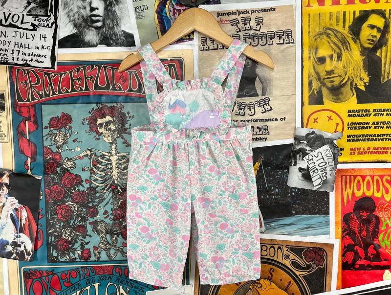 Vintage Baby Mädchen 80Er-90Er Jahre Pastell Blumen Print Bunny Ärsche Schleife Frühling Spitze Ostern Overall 0-3 Monate Retro Rüschen von VettedVintageWares