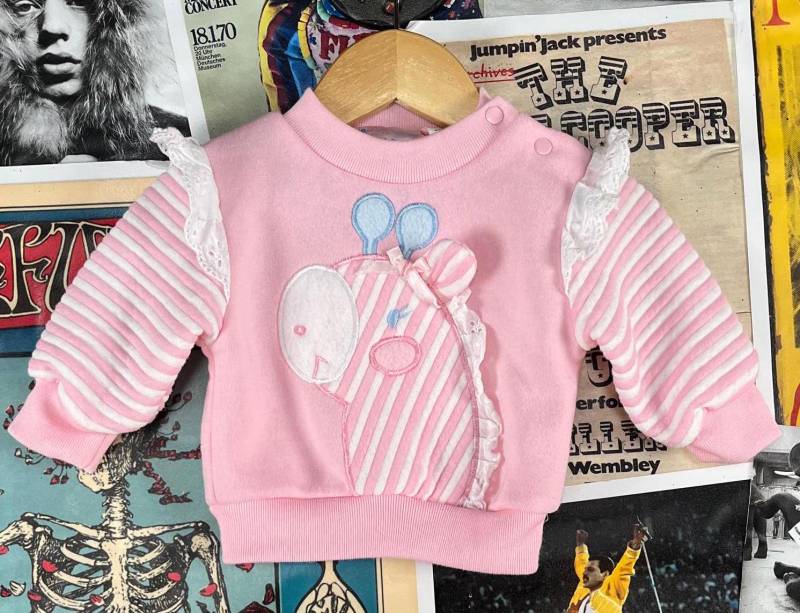 Vintage Baby Mädchen Kinder 90Er Jahre Pastell Rosa Spitze Rüschen Giraffe Sears Pullover Sweatshirt Top Nb Neugeborene Retro Wildtiere Tier von VettedVintageWares