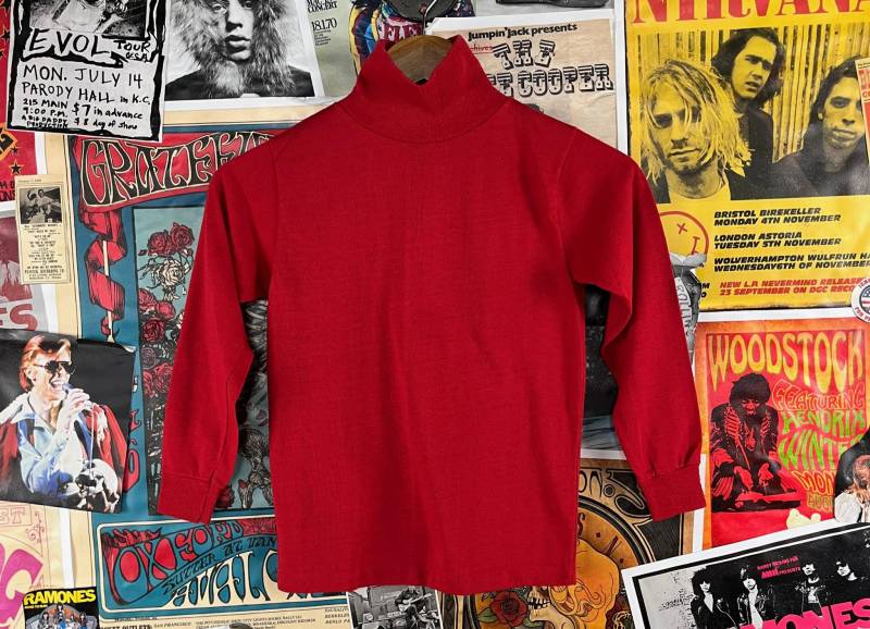 Vintage Kinder 1970Er Jahre Schlicht Rot Langarm Donmoor Knit Washables Pullover Rollkragen Shirt Größe 10 Alter 8-9, Retro Jungen Mädchen Herbst von VettedVintageWares